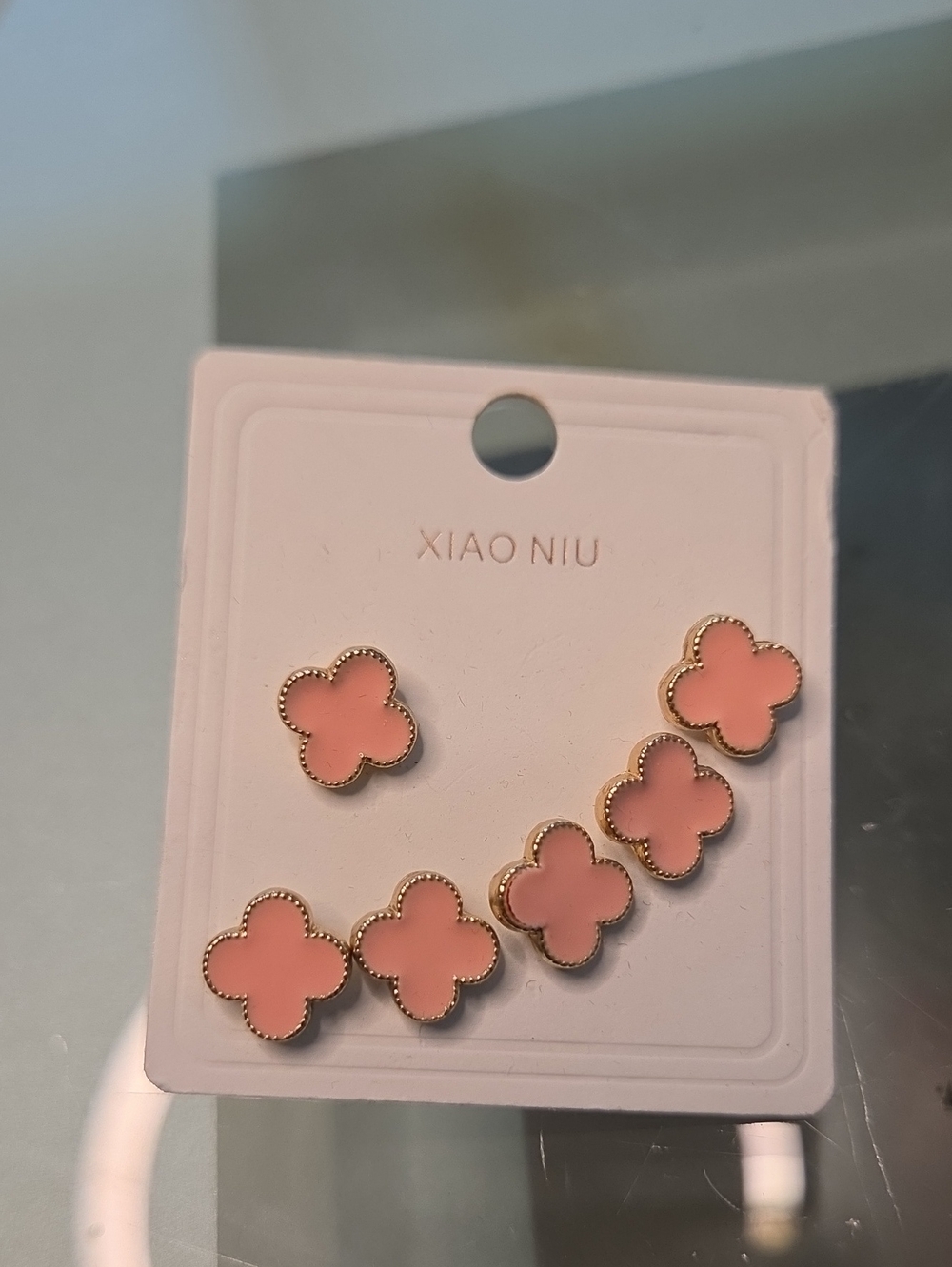 Xiao Niu Pink Clover Stud Earrings Set